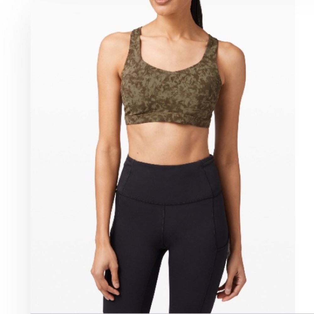 Lululemon Free to Be Serene Bra Dark Olive Size 6 NWOT.